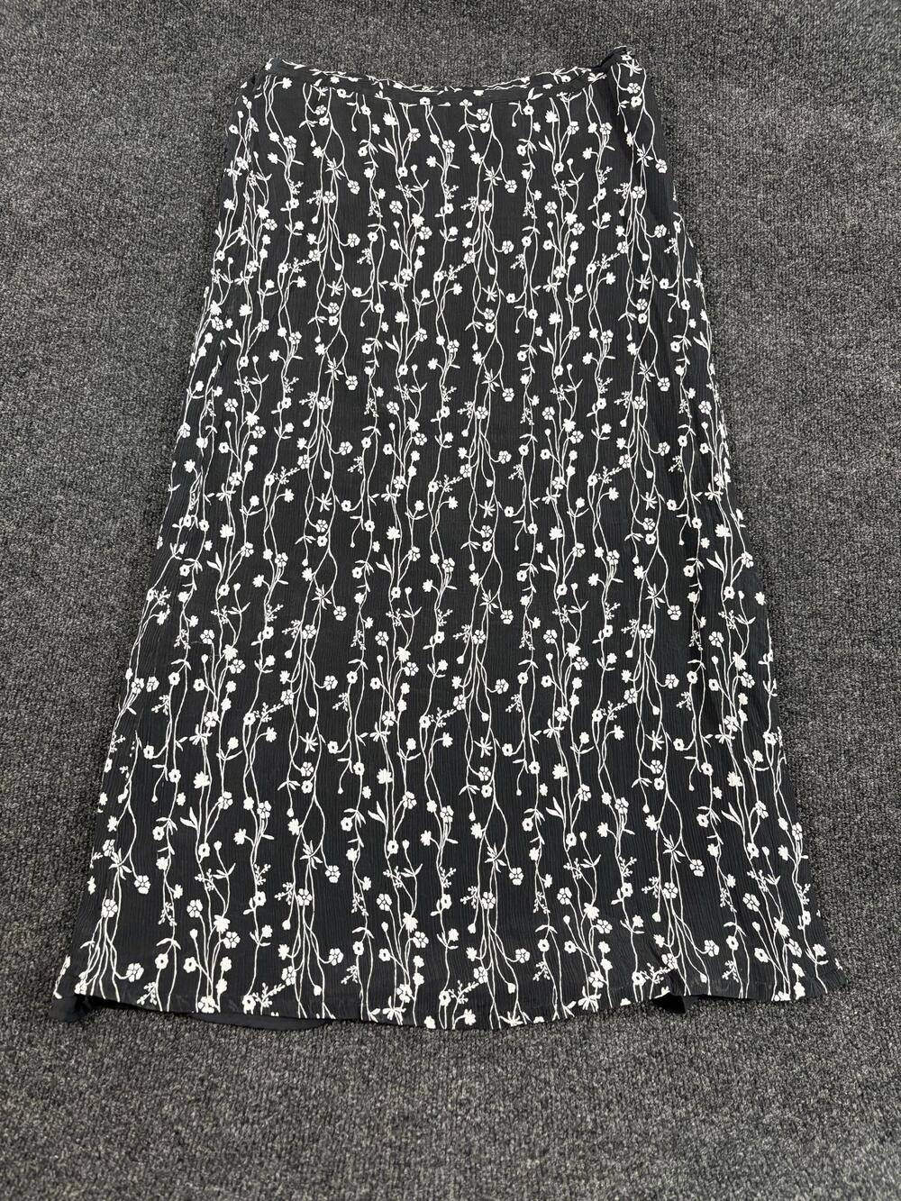 Valerie Stevens Skirt Womens 12P Black Floral A-Line Long Silk Chiffon Lined